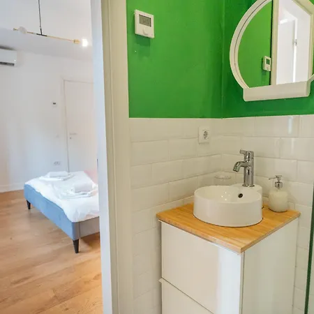 Apartment Boutique - Casa Di Dolce Vita & Maison Du Petit Paris
